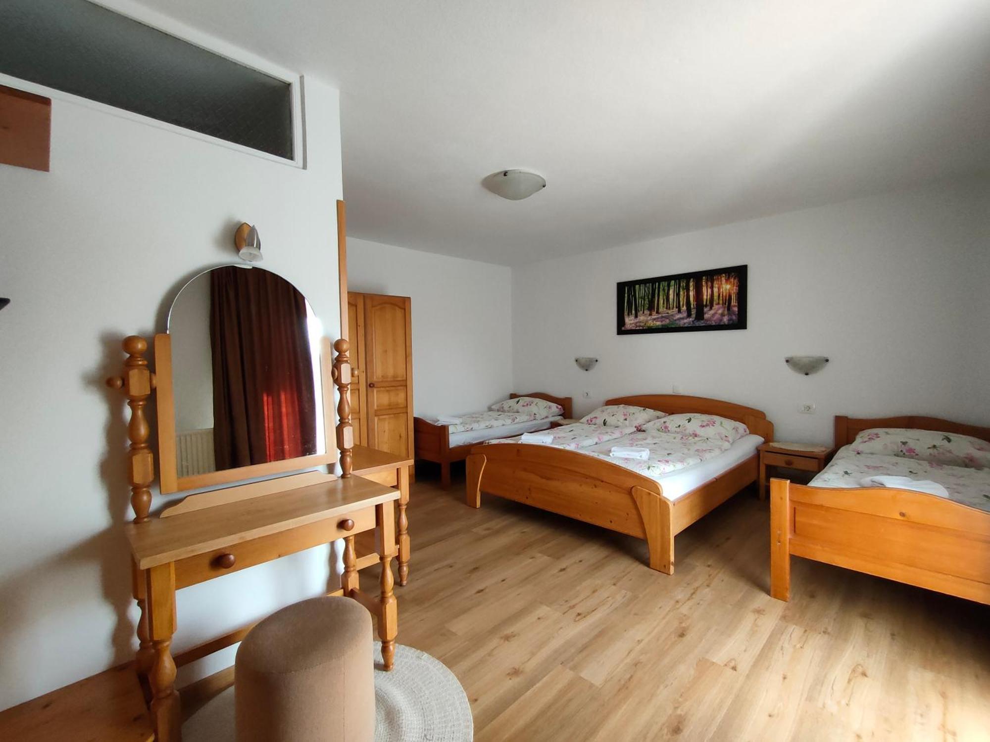 Bed & Breakfast Hisa Resje Bohinj Ngoại thất bức ảnh