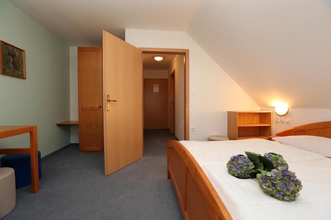 Bed & Breakfast Hisa Resje Bohinj Phòng bức ảnh